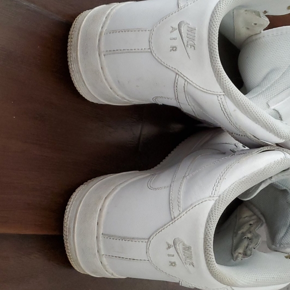 Nike Air Force 1 - Picture 2 of 7